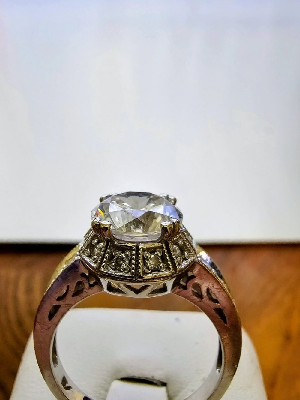 Ring - Picture 3 of 8